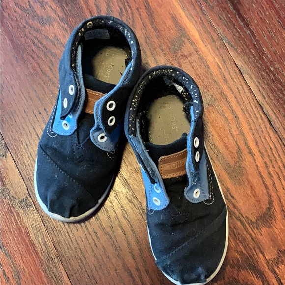 Toms Bandana Style Slip On - Picture 2 of 5